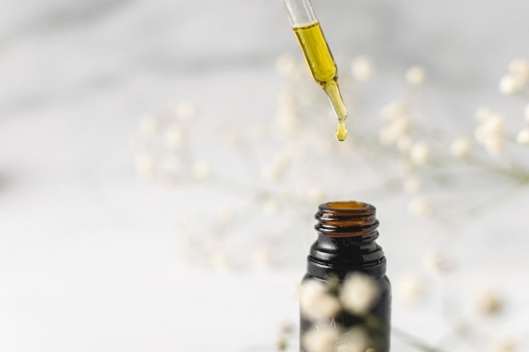Zoom sur l’importance du cbd contre le stress et l’anxiété