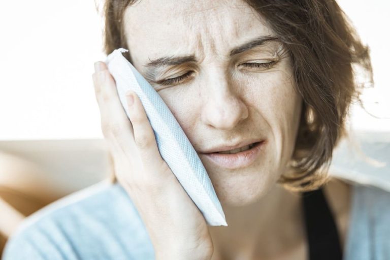 Urgence dentaire : que faire en cas de douleurs intenses ?